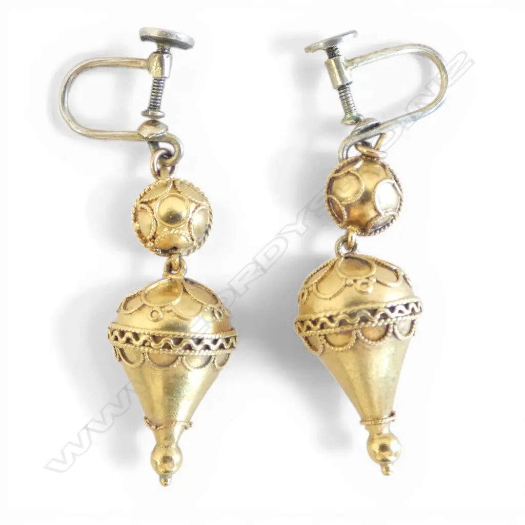 PR ANTIQUE GOLD EARRINGS testing 18ct gold. Screw fittings are silver gilt. L.45mm 4.5gms Image 1++