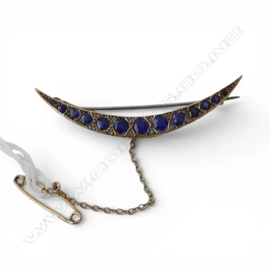 Chester 1909 9ct GOLD & BLUE STONE CRESCENT BROOCH 3.1gms