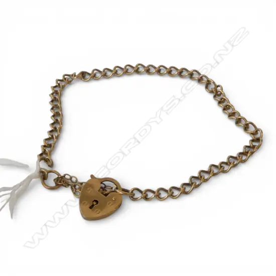 9ct GOLD HEART CLASP BRACELET 4.7gms