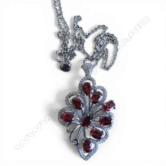S/SILVER & GARNET & CZ PENDANT NECKLACE BOXED