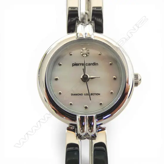 PIERRE CARDIN LADYS FASHION WATCH IN BOX
