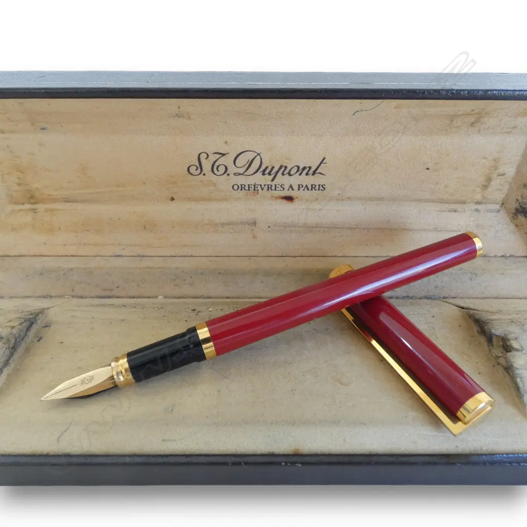 DUPONT FOUNTAIN PEN 18CT GOLD NIB Image 1++