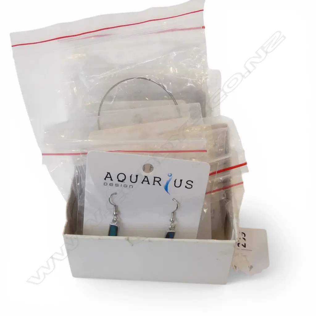 10 PCS CARDED PAUA SHELL JEWELLERY, new old stock Image 1++