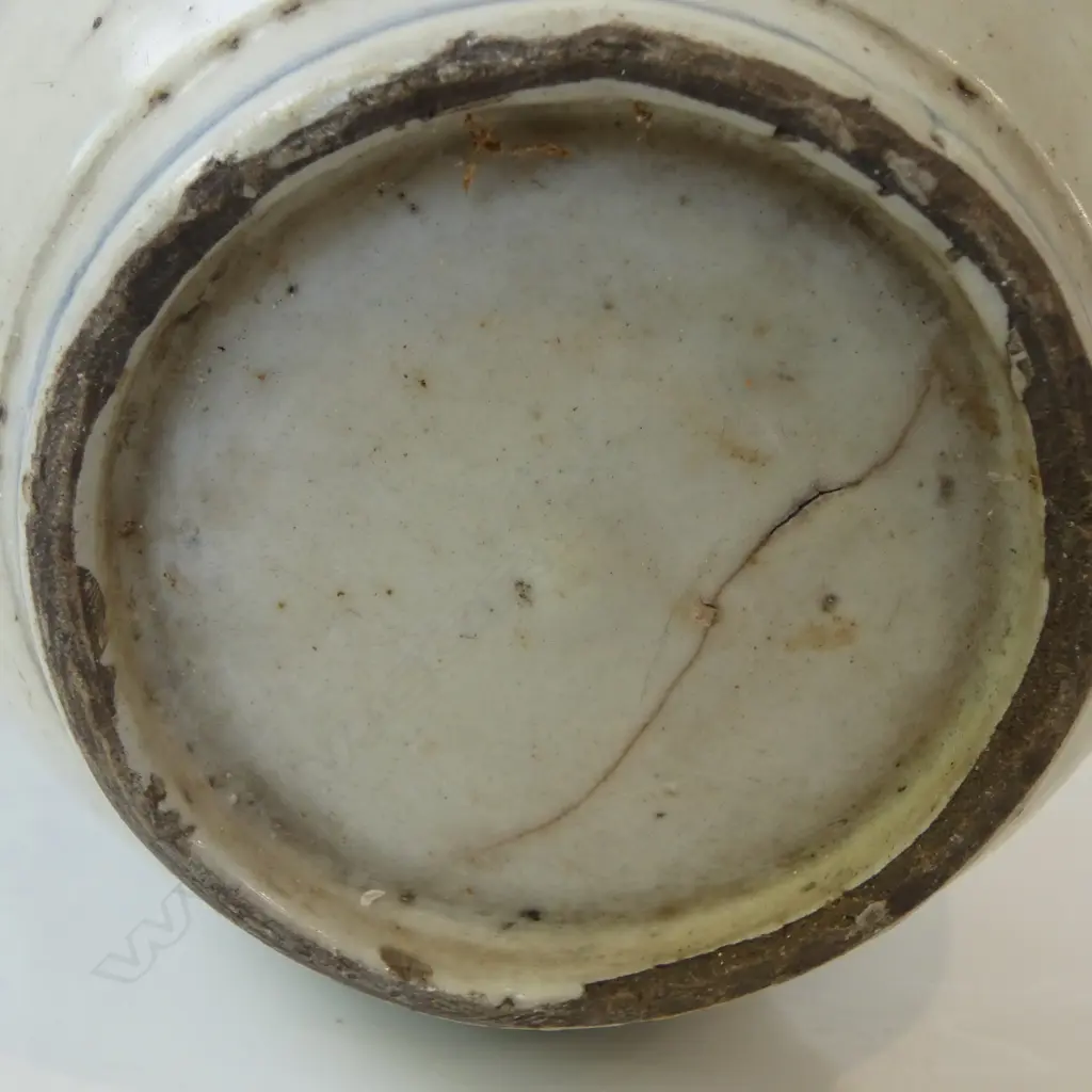 3 ORIENTAL B/W VASES, 1 LIDDED H.290mm Image 1++