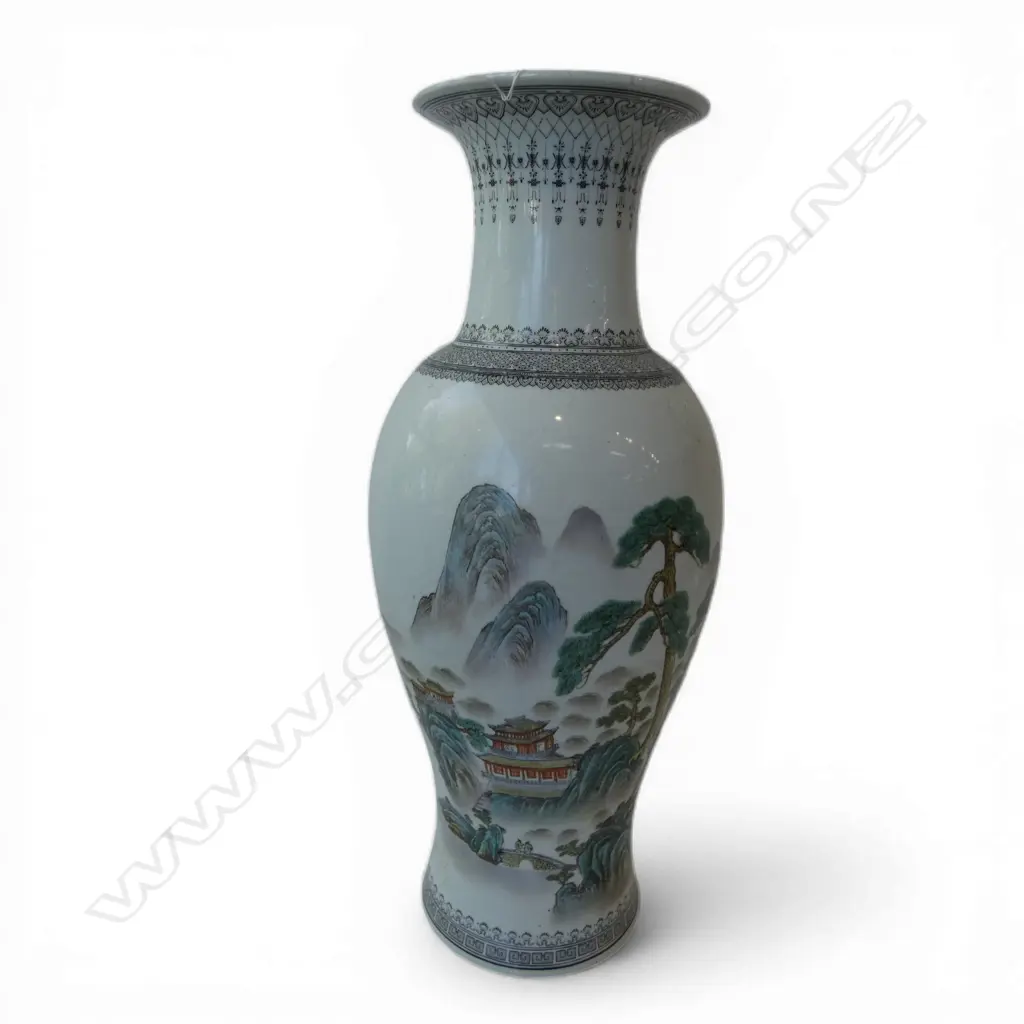 LG CHINESE VASE H.615mm hairlines to base Image 1++