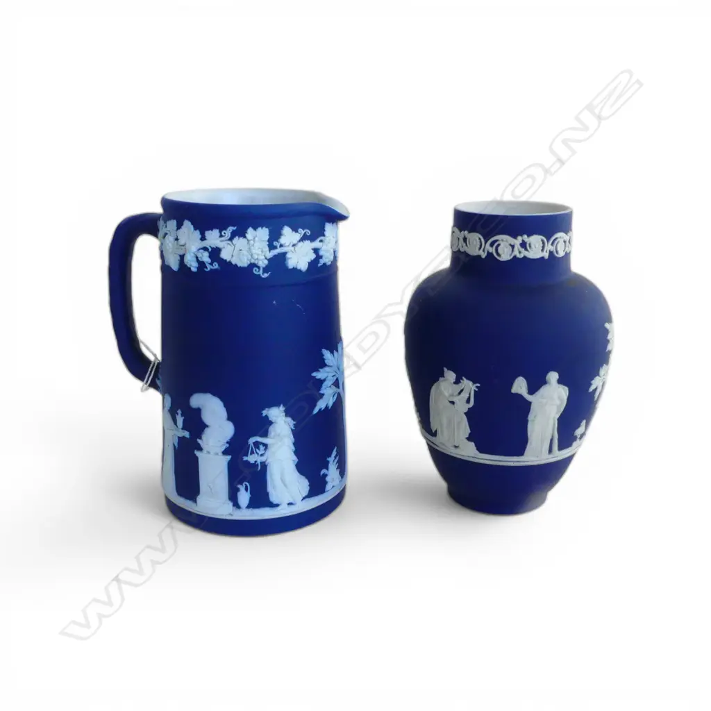 2 VICTORIAN WEDGWOOD DARK BLUE JASPER WARE PCES: JUG H.160mm + VASE Image 1++