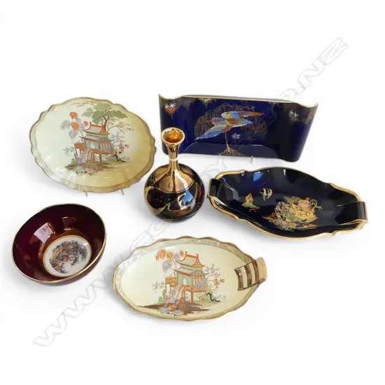 5 PCES CARLTON WARE + PETER COLLIS VASE H.210mm