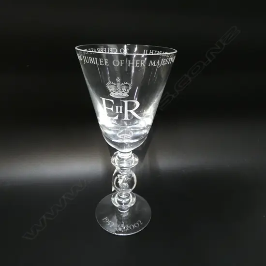 QUALITY LGE QEII COMMEMORATIVE GOBLET 1952-2002 Jubilee. Finely engraved. H.225mm