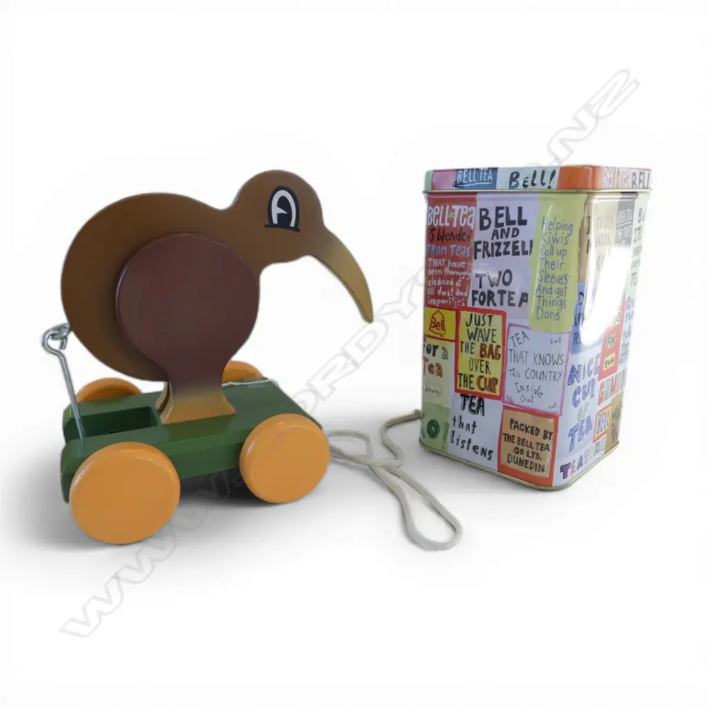 DICK FRIZZELL PULL ALONG TOY + TIN  Image 1++