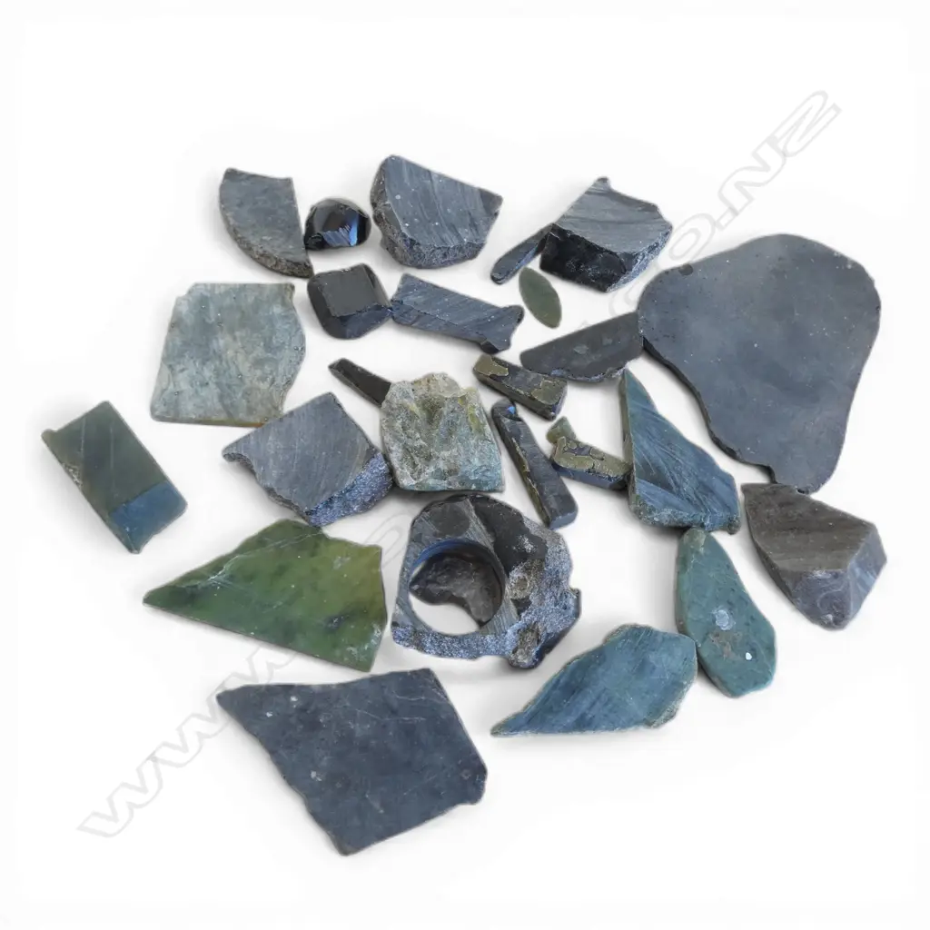 GREENSTONE PCES IN OLD TIN W.170mm Image 1++