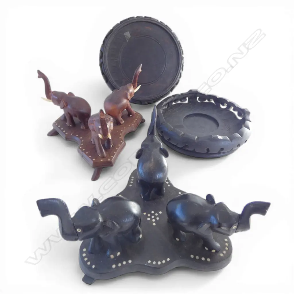 4 ORIENTAL CARVED WOODEN VASE STANDS 160mm dia Image 1++