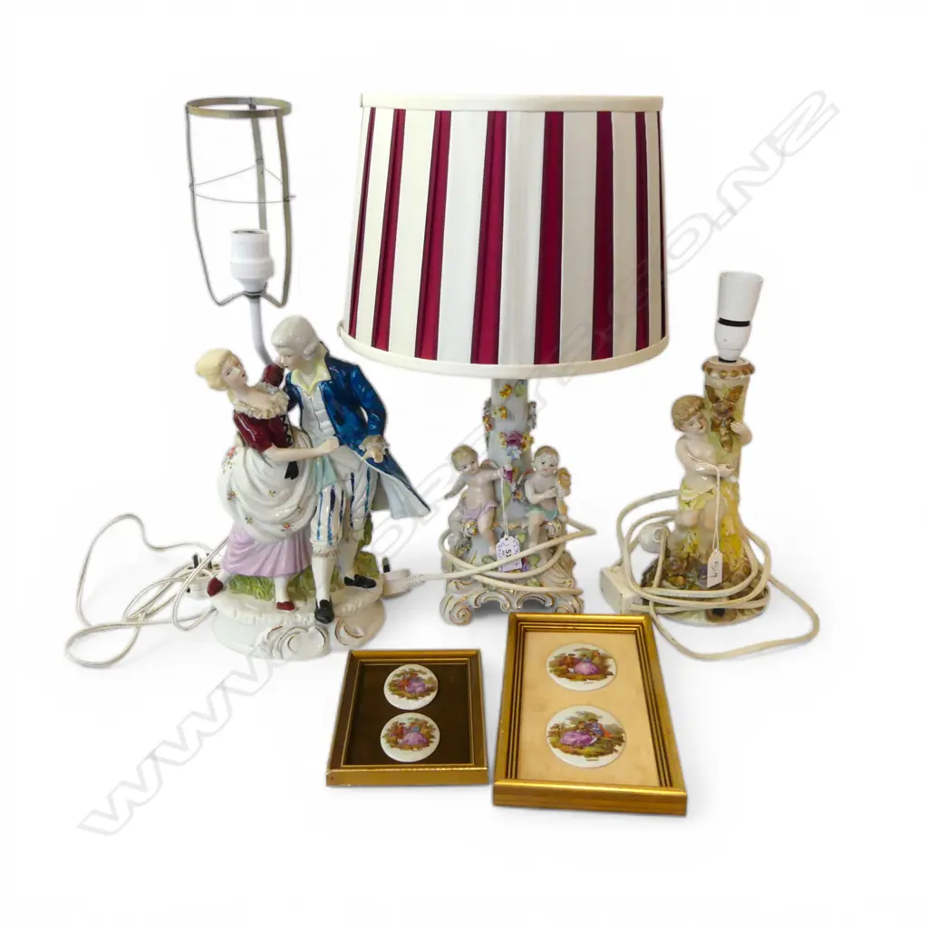 3 PORCELAIN LAMPS one with shade + 4 FRAMED LIMOGES PLAQUES  Image 1++