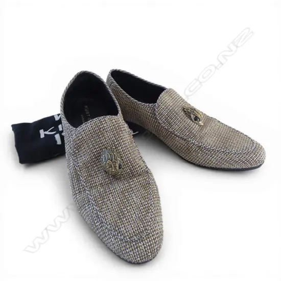 PR KURT GEIGER METALLIC LOAFERS WITH PHOENIX HEAD DECORATION, SIZE 41 (LIGHTLY WORN) IN DUSTBAG