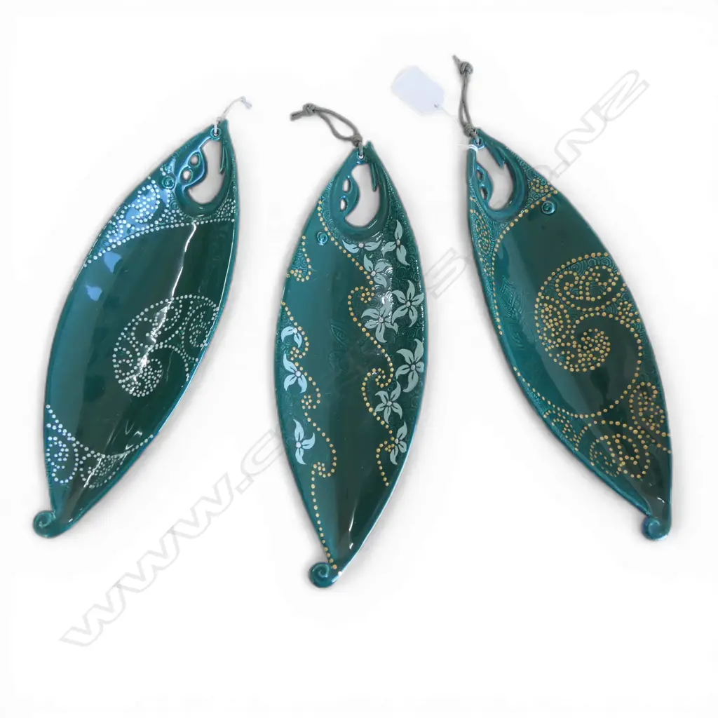 3 KEUM SUN LEE SML FISH SHAPED DISHES, L.270mm Image 1++