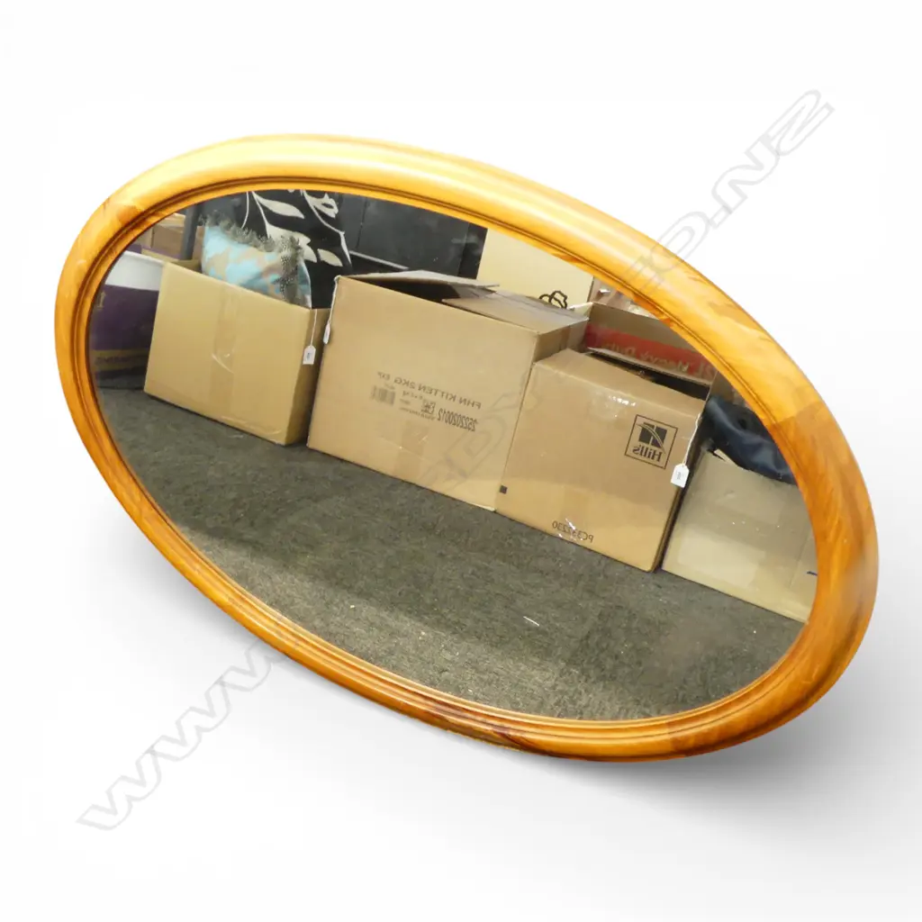 OVAL MIRROR, TIMBER FRAME 590x830mm Image 1++