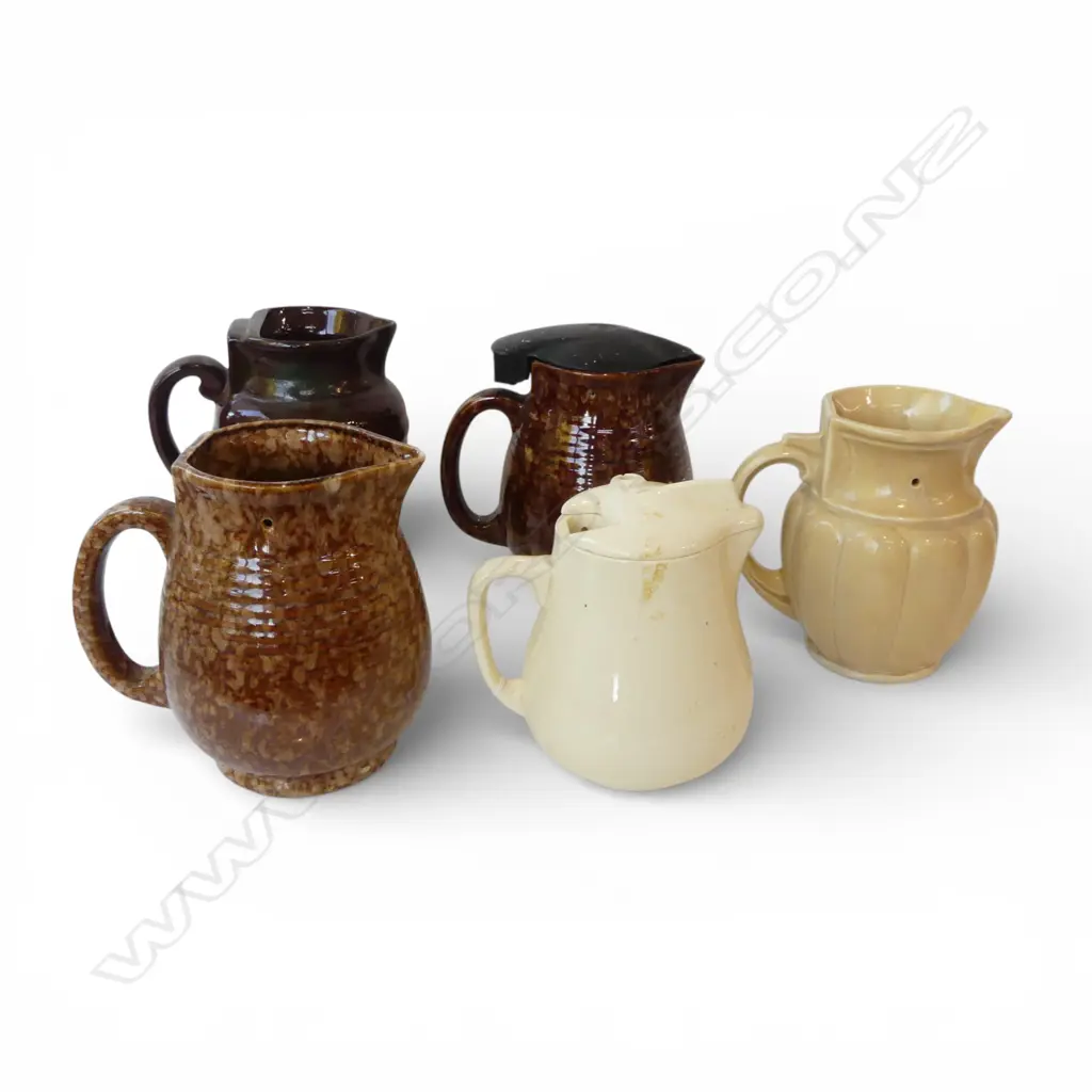 5 ELECTRIC KETTLES; AMBRICO, HOTPOINT, TEMUKA NEECO H.230mm Image 1++