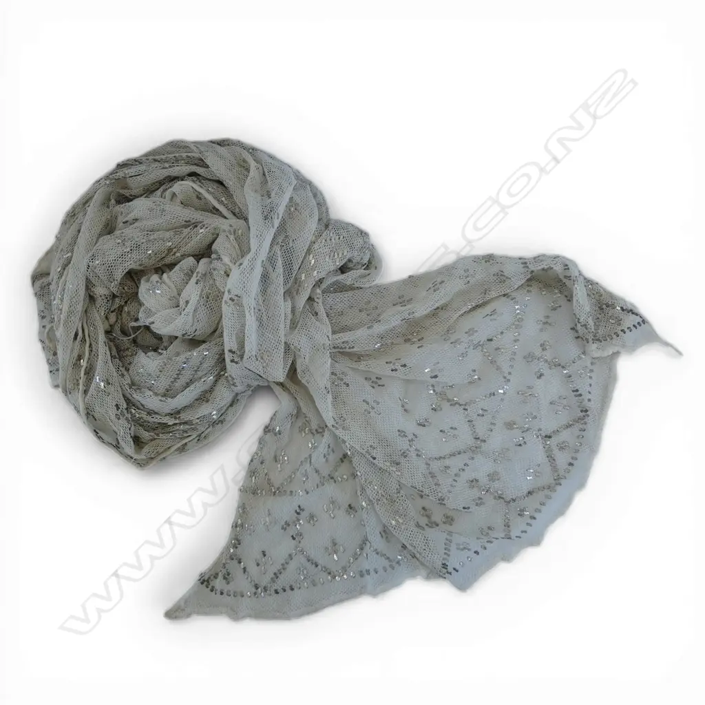 VINTAGE CREAM & SILVER HIGHLIGHTS  ON MESH  SCARF / SHAWL 2200x650mm Image 1++