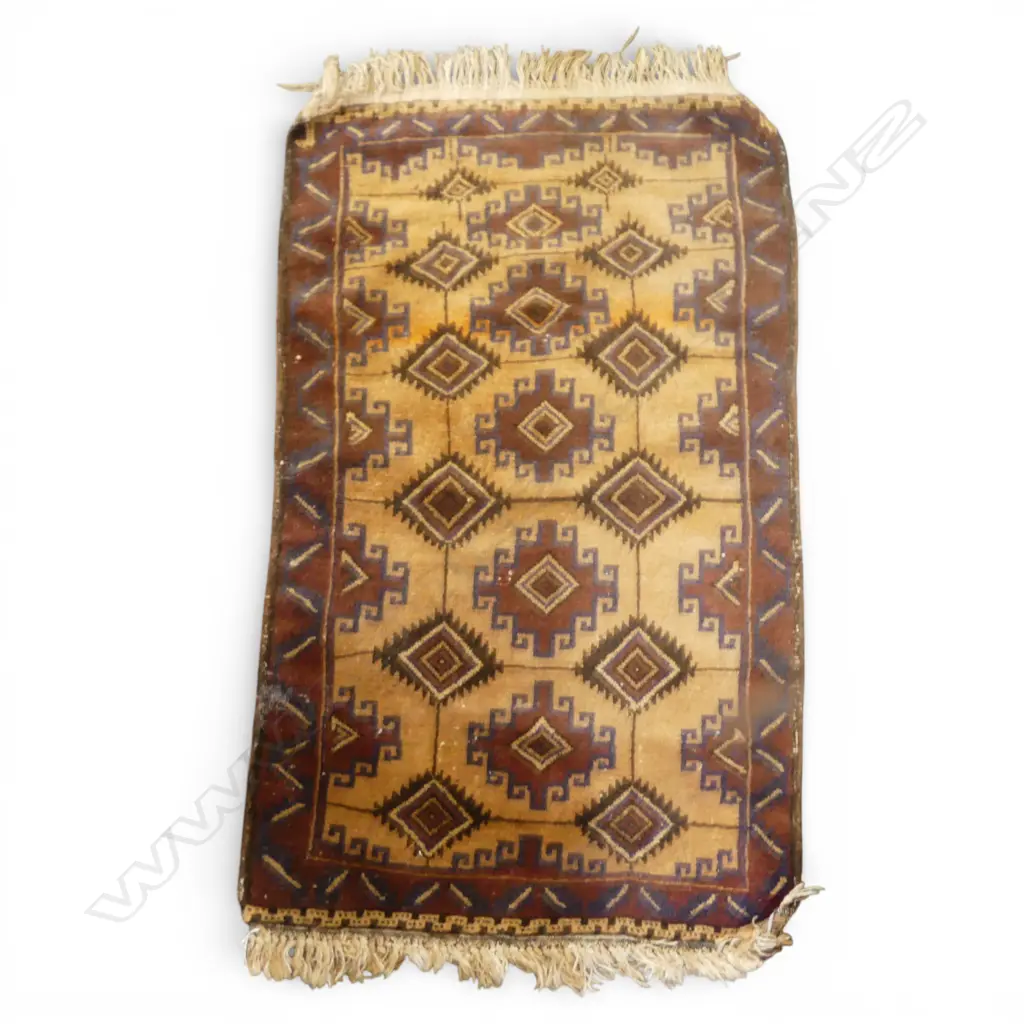 HAND KNOTTED ALL WOOL RUG 1320x790mm Image 1++