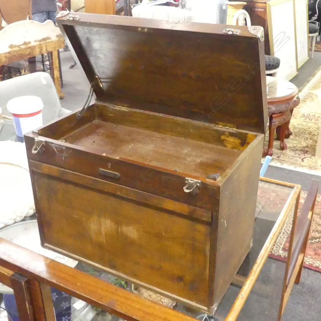 CUSTOM COLLECTORS CABINET handle faults 455x255x335mm Image 1++