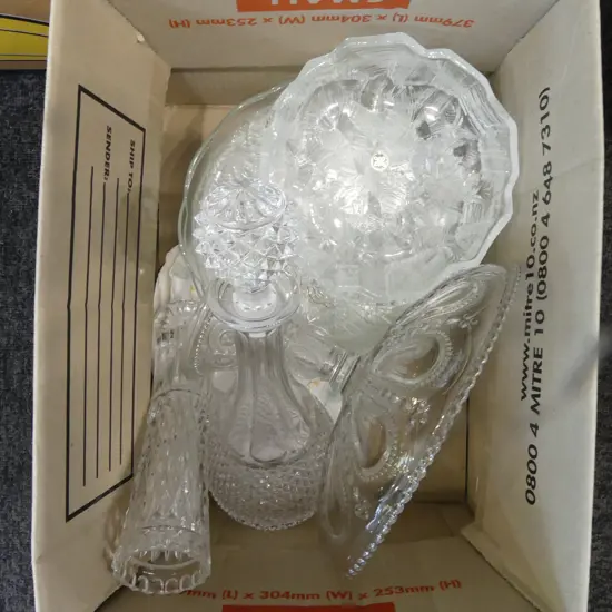 BOX OF PRESSED GLASS PLATES COMPORT DECANTER BOWLS VASE ETC