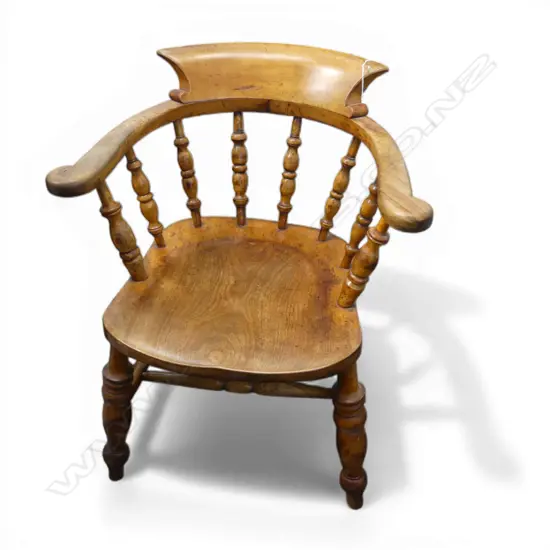 ANTIQUE SPINDLE BACK CAPTAINS CHAIR H. 800MM