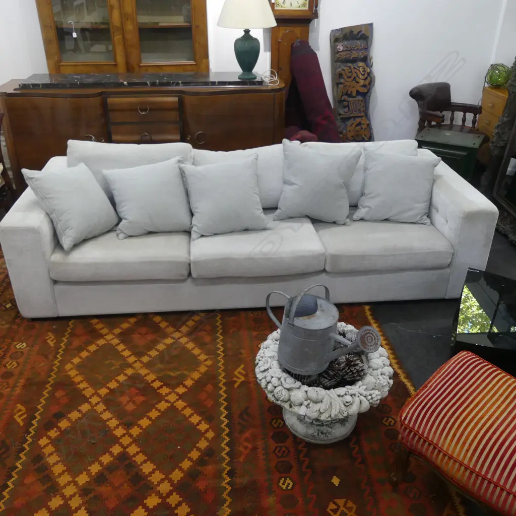 DESIGNERS COLLECTION SOFA 2750x1100x850mm TIDY CONDITION Image 1++