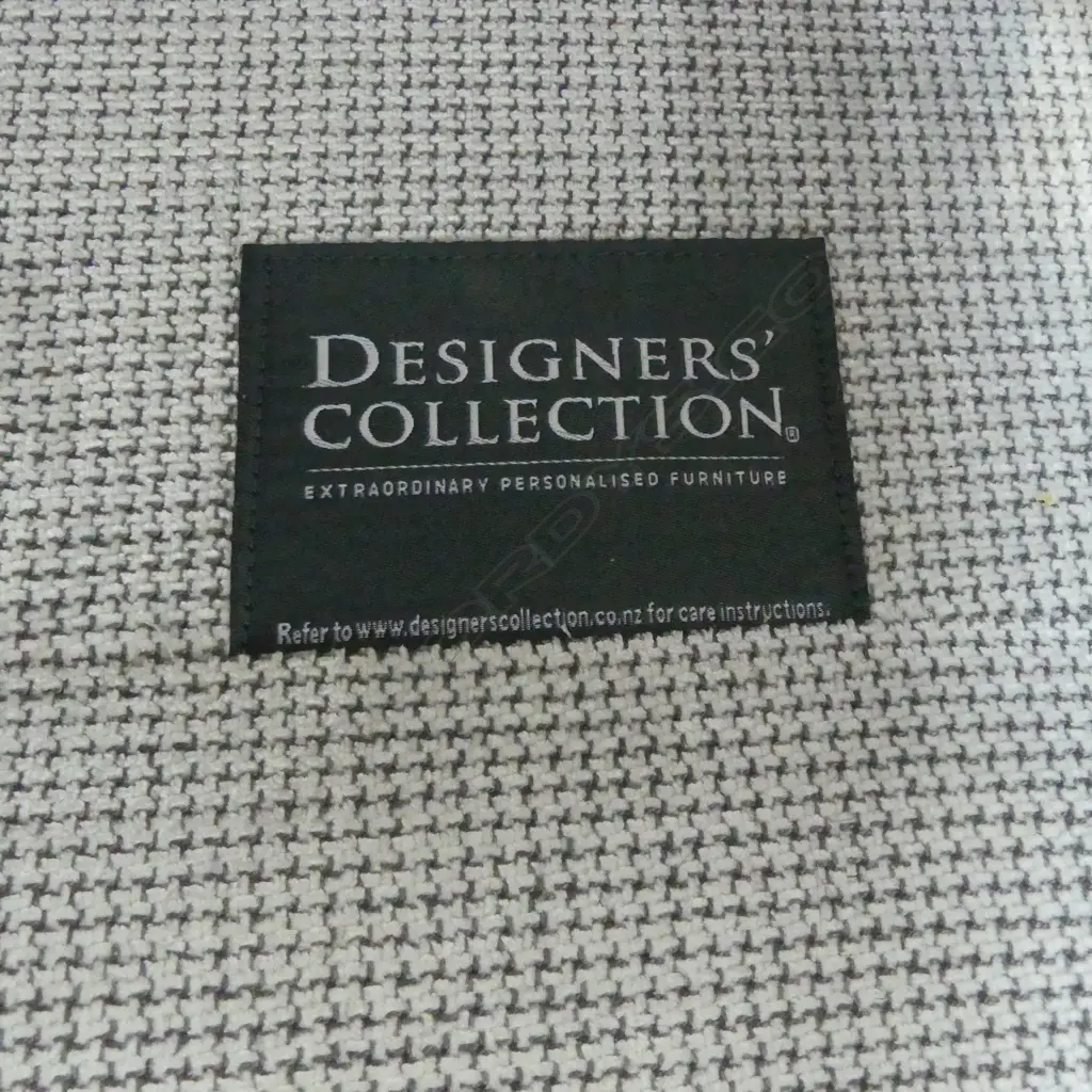 DESIGNERS COLLECTION SOFA 2750x1100x850mm TIDY CONDITION Image 1++