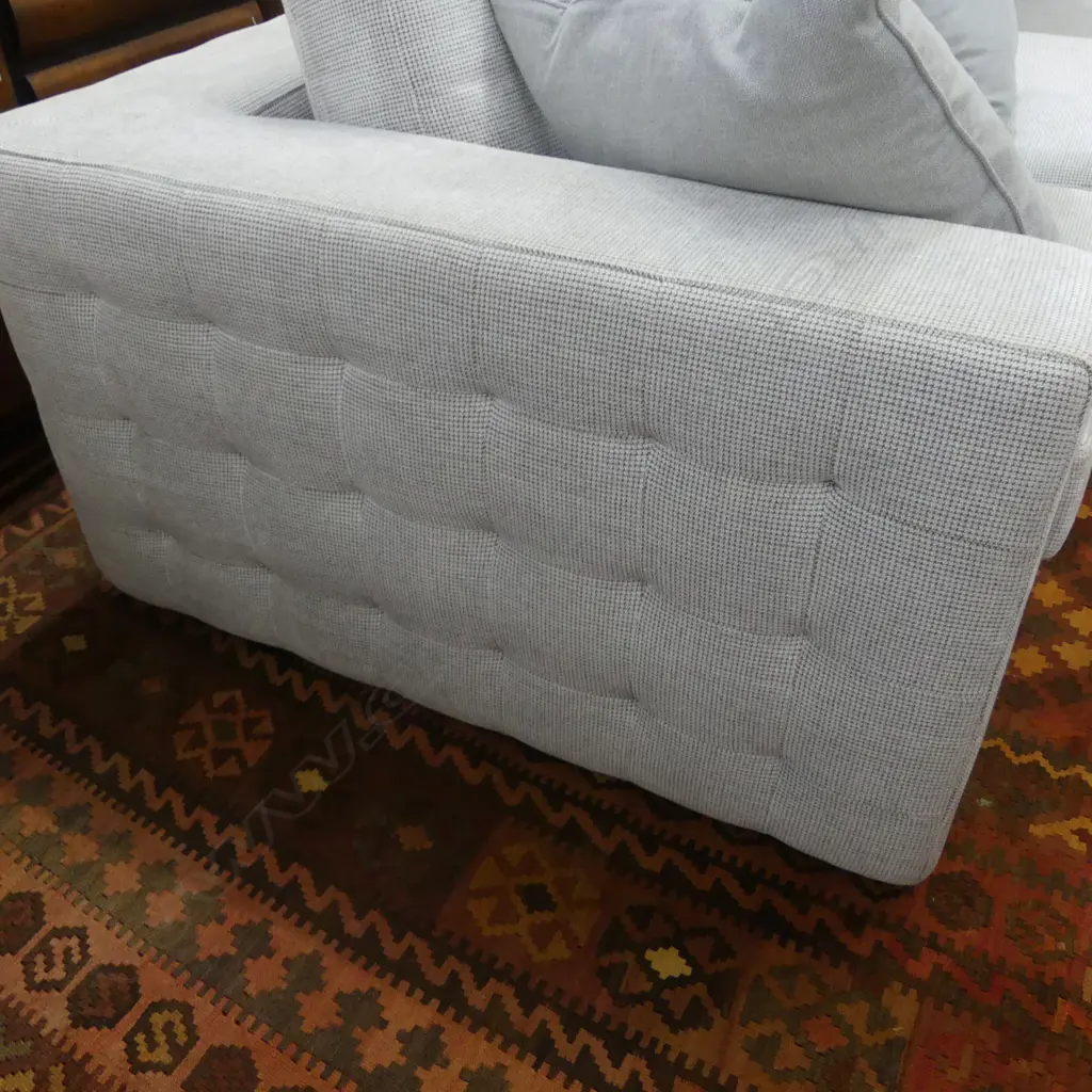 DESIGNERS COLLECTION SOFA 2750x1100x850mm TIDY CONDITION Image 1++