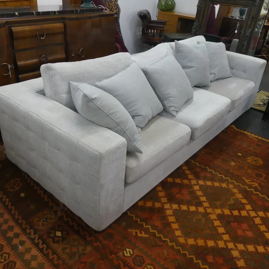 DESIGNERS COLLECTION SOFA 2750x1100x850mm TIDY CONDITION Image 1++