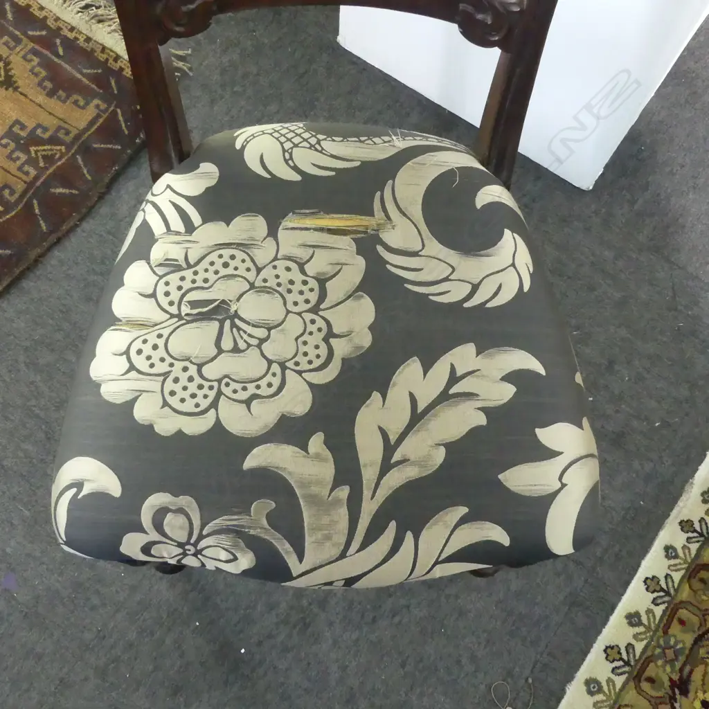 8 VICTORIAN MAHOGANY BALLOON BACK DINING CHAIRS - SEATS WORN Image 1++