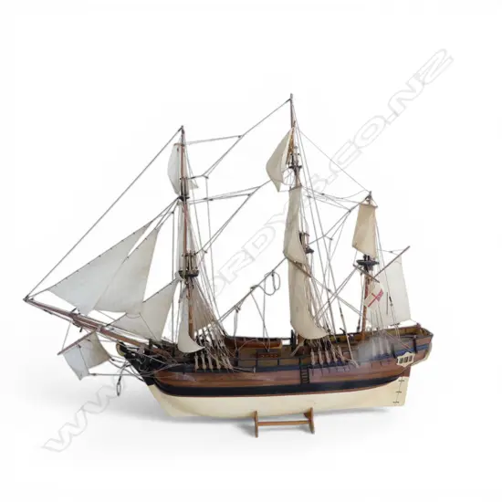 MODEL GALLEON SAIL BOAT H.620mm