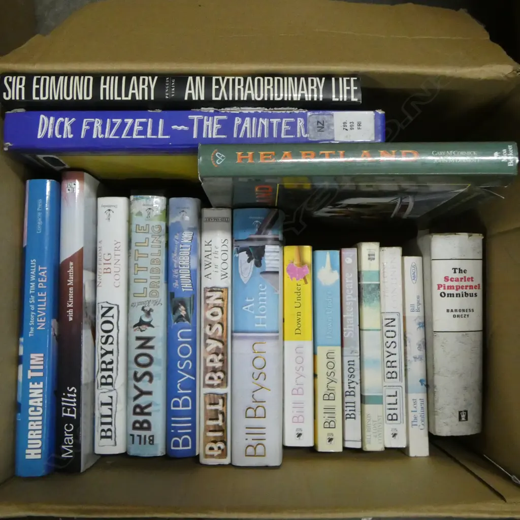 ASST. BOOKS; BILL BRYSON NOVELS, FRIZZELL ETC Image 1++