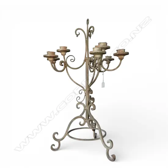 METAL 9 LIGHT TABLE CANDELABRA H.720mm .