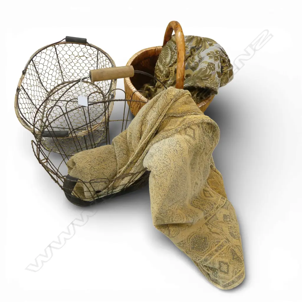 3 BASKETS (2 WIRE) + THROW & FABRIC PIECE Image 1++