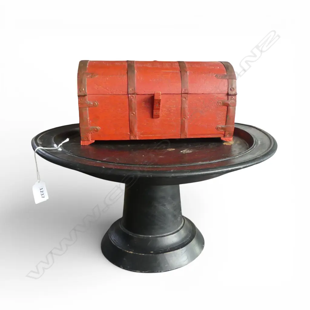 LG WOODEN COMPORT H.240mm, 430mm dia + RED PAINTED BOX W.280mm Image 1++