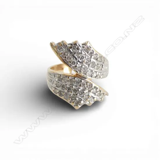 14CT GOLD AND DIAMOND RING 8.17gms (Valuation $5,980) SIZE K