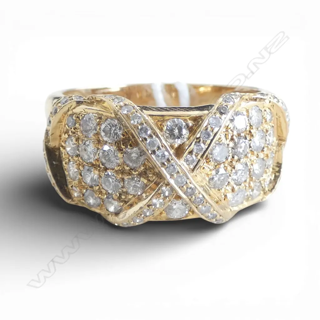 9ct GOLD & multi pave bead set DIAMOND RING X-form to the top. Size Q. 5.5gms  Image 1++