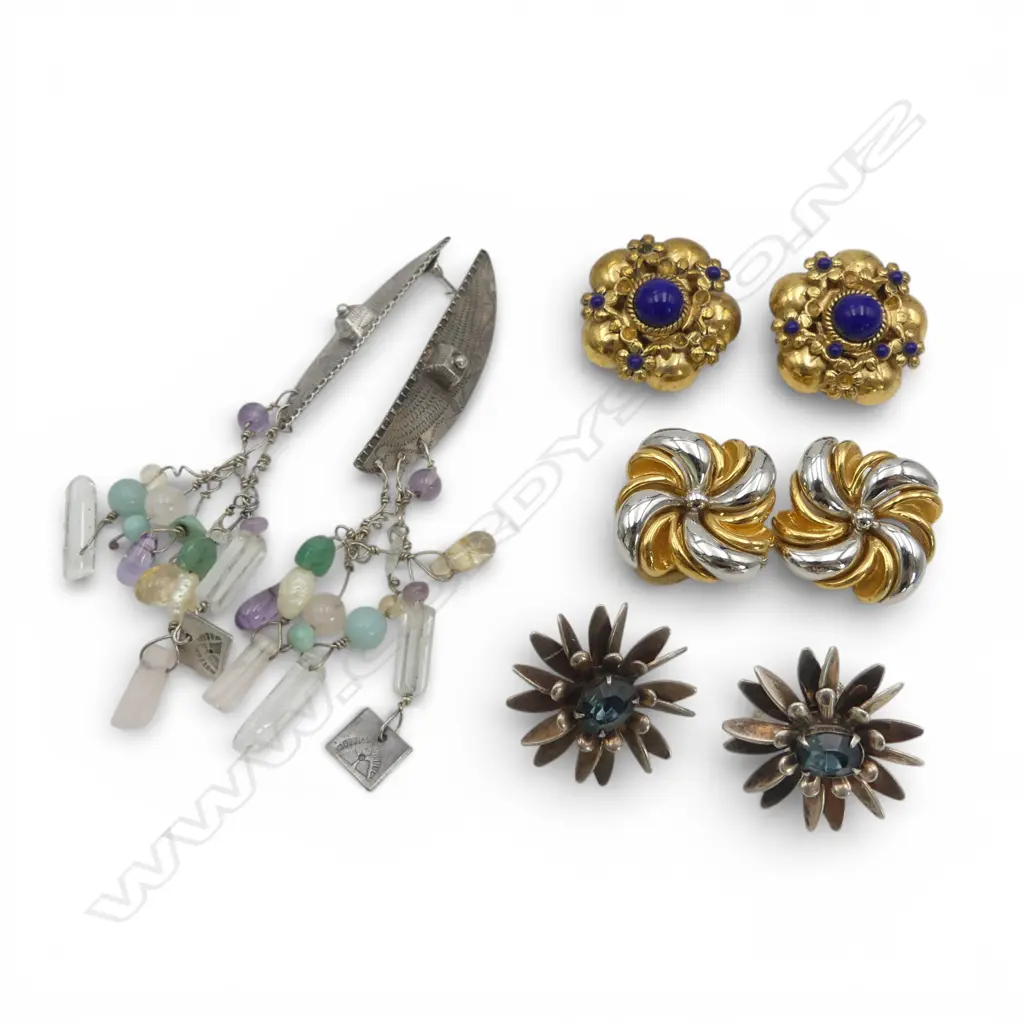 4 PRS OF EARRINGS 2 stg silver  Image 1++