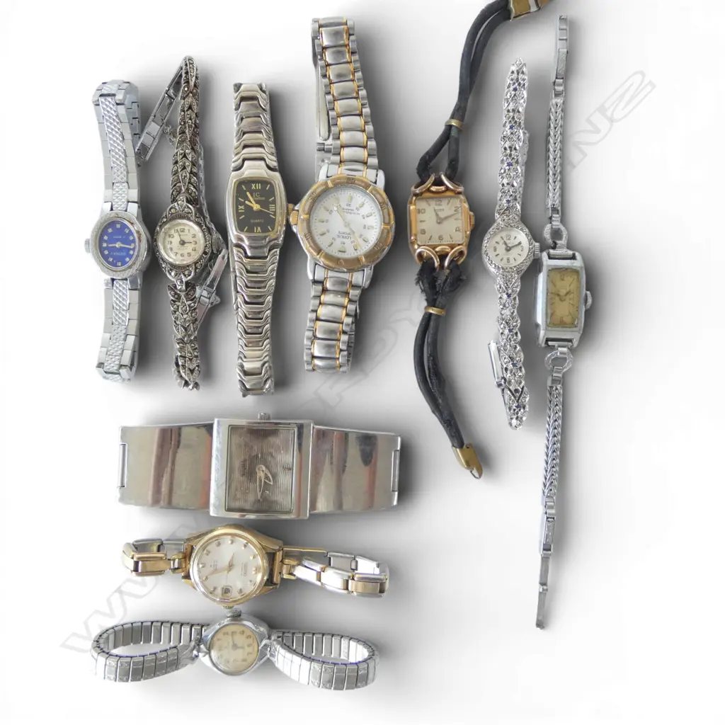BAG of LADIES VINTAGE WRIST WATCHES Image 1++