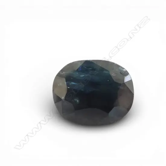 4.5 ct DEEP BLUE FACETED SAPPHIRE - SINGLE STONE 10mm x 8mm x 6mm