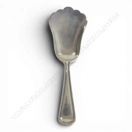 .900 SILVER TEA CADDY SPOON 19gms