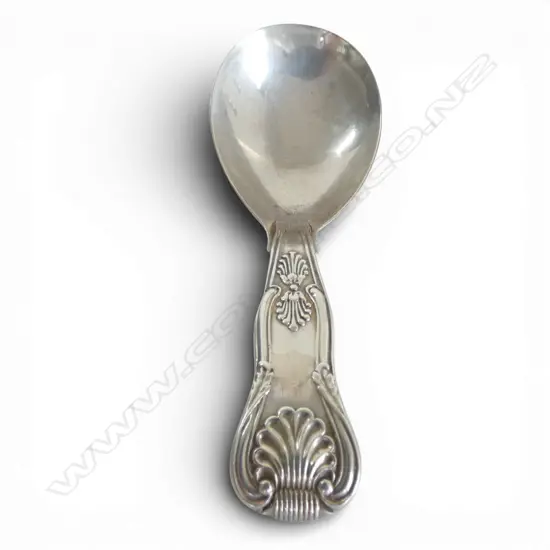 STG SILVER TEA CADDY SPOON, LONDON 1828?, 16gms
