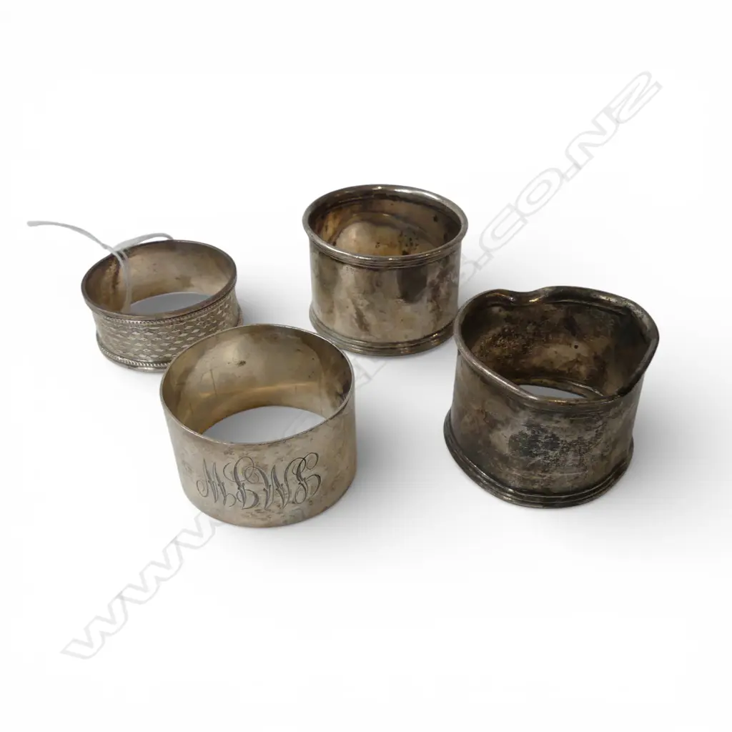 4 STG SILVER NAPKIN RINGS, 96gms Image 1++