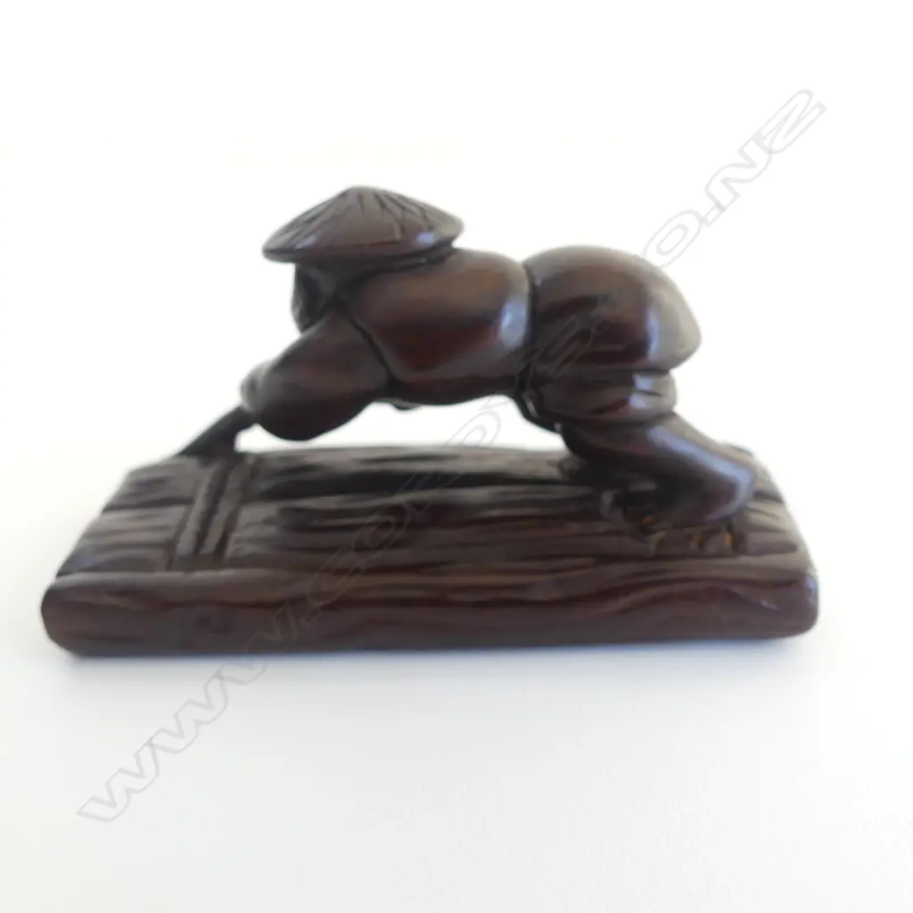 JAPANESE CARVED WOOD NETSUKE OF THE RAFT, SIGNED, L.62mm Image 1++