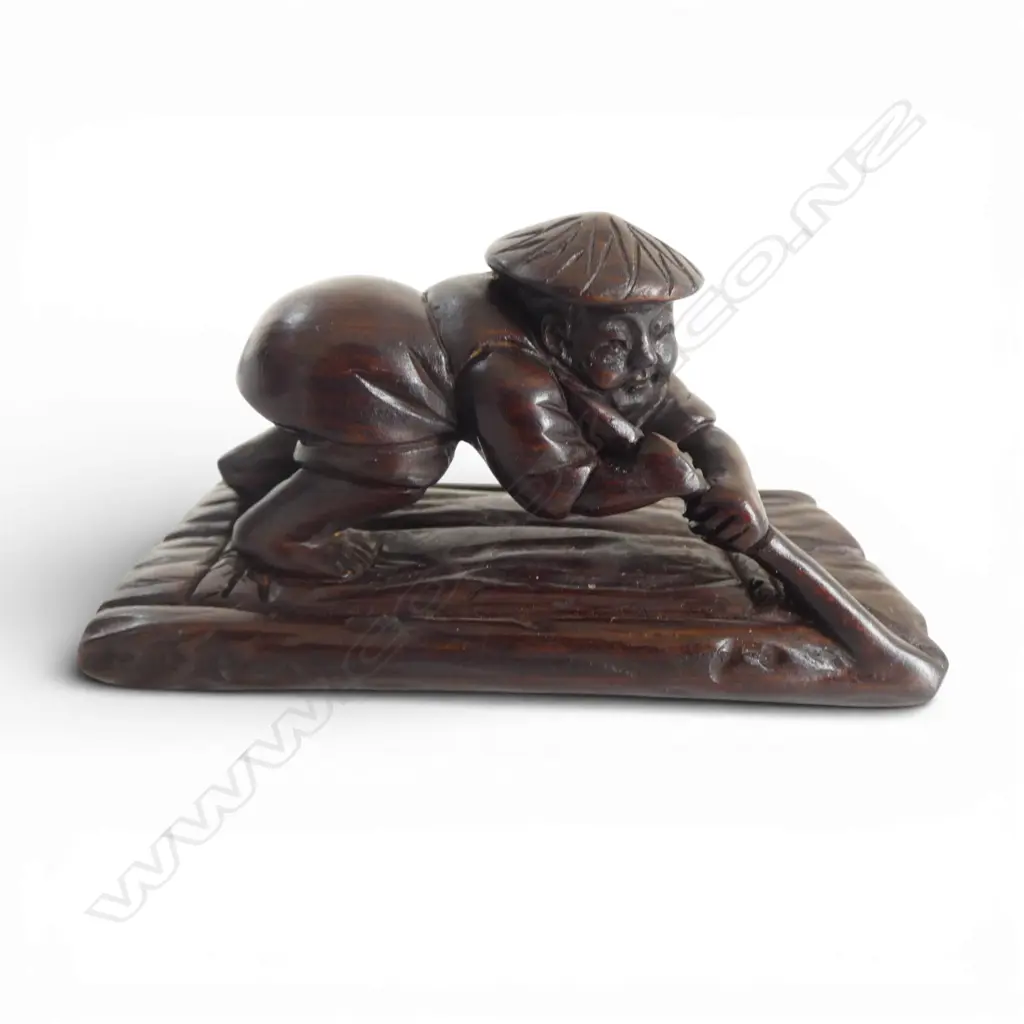 JAPANESE CARVED WOOD NETSUKE OF THE RAFT, SIGNED, L.62mm Image 1++