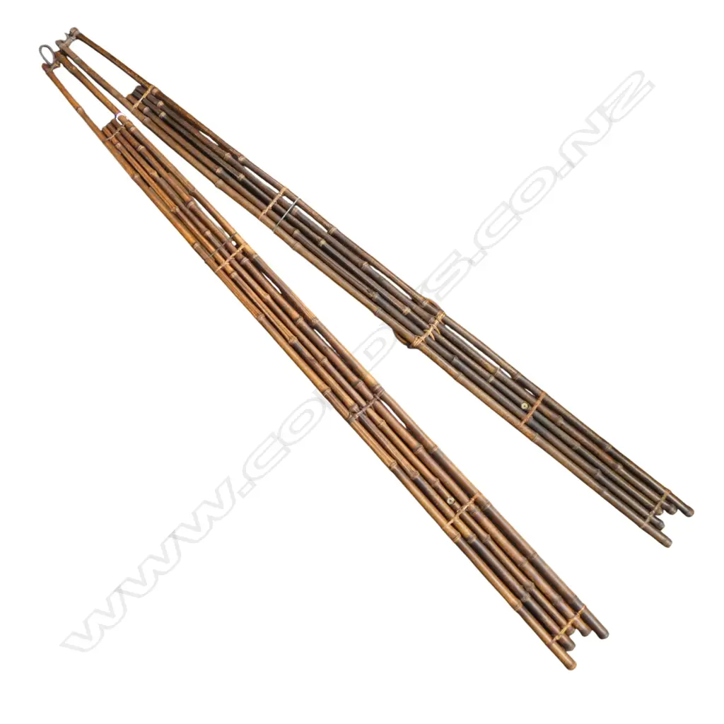 2 JAPANESE BAMBOO STANDS H.1350mm Image 1++