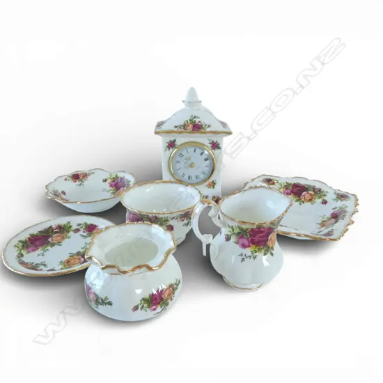7PCS R/A  OLD COUNTRY ROSES  CHINA CLOCK C/SUGAR   3 DISHES & SMALL VASE H60MM