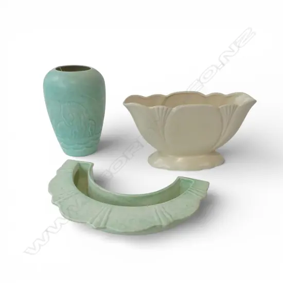 3 ENGLISH VASES; GEORGE CLEWSE TROUGH, DARTMOUTH, TUNSTALL CHAMELEON H.190mm