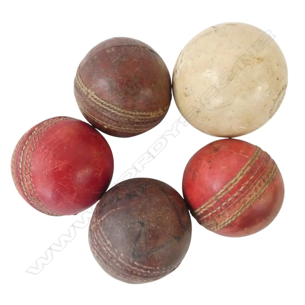 FOUR VINTAGE CRICKET BALLS ONE SIGNED & SALTERS WILLOW POLO BALL Image 1++