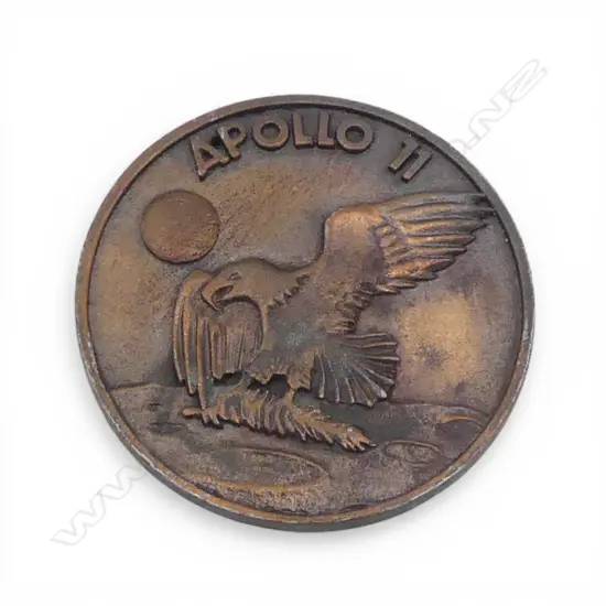 1969 MOON LANDING COMMEMORATIVE MEDAL